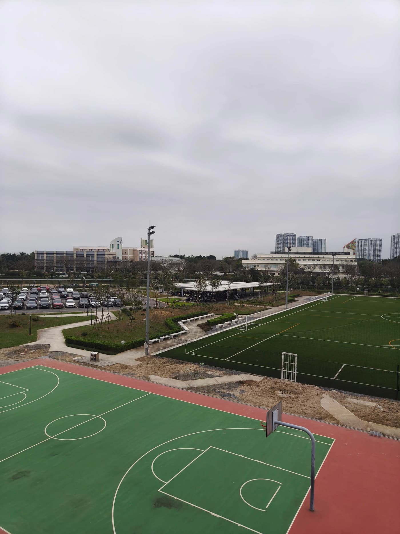 الجامعة البريطانية في فيتنام (British University Vietnam - BUV)