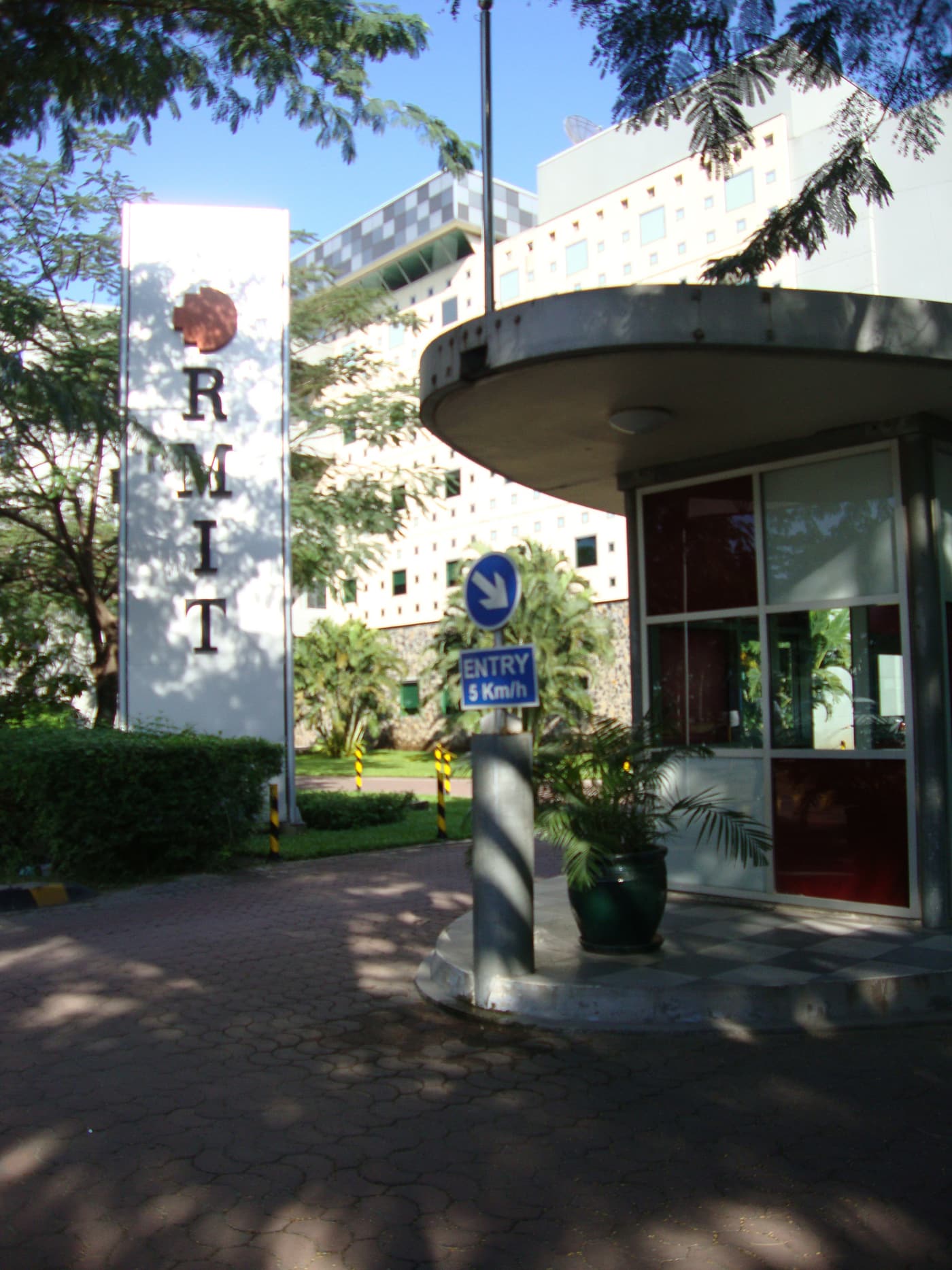 جامعة RMIT فيتنام (RMIT University Vietnam)