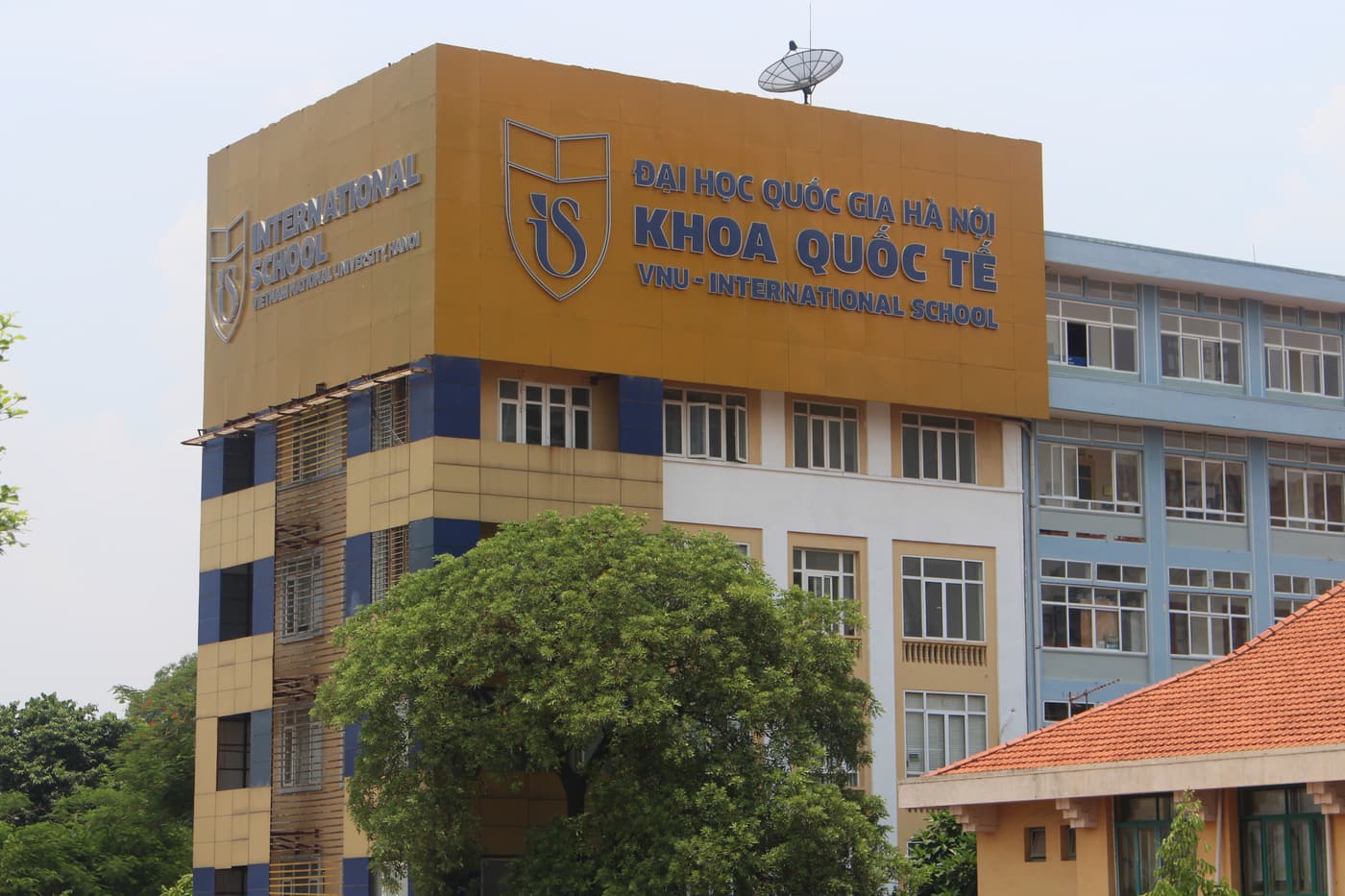 المدرسة الدولية - جامعة فيتنام الوطنية هانوي (VNU International School - VNU-IS)